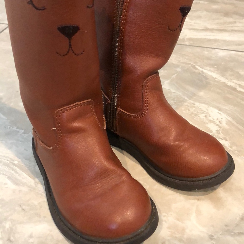 Barely worn bear boots